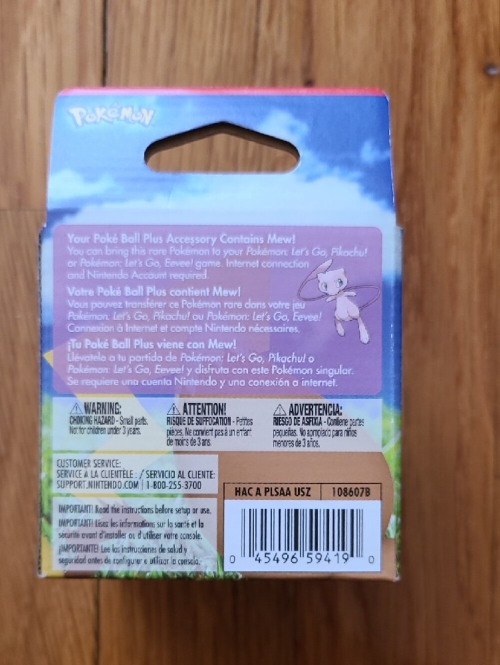 Pokemon Poké Ball Plus Box - Red, White & Blue Artwork - Picture 3 of 4